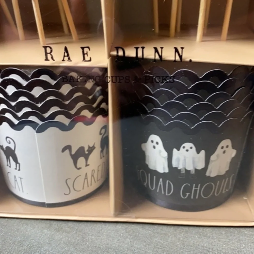 Rae dunn Halloween cup cake cups and picks NEW